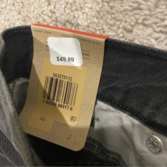 Levi’s 501 Cutoffs- Black- W33 - Picture 9 of 11